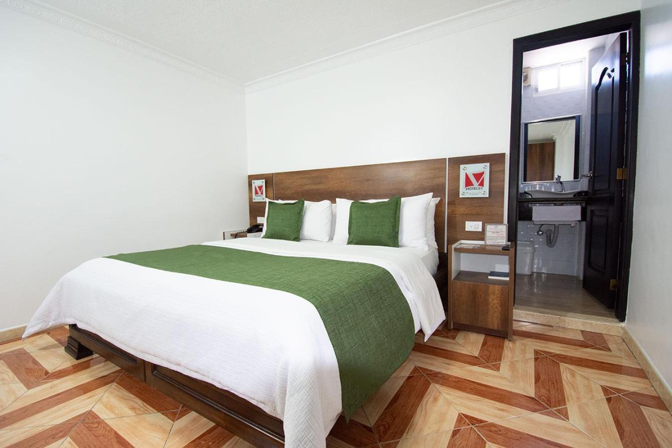 Hotel Plaza Victoria Ibarra Dış mekan fotoğraf