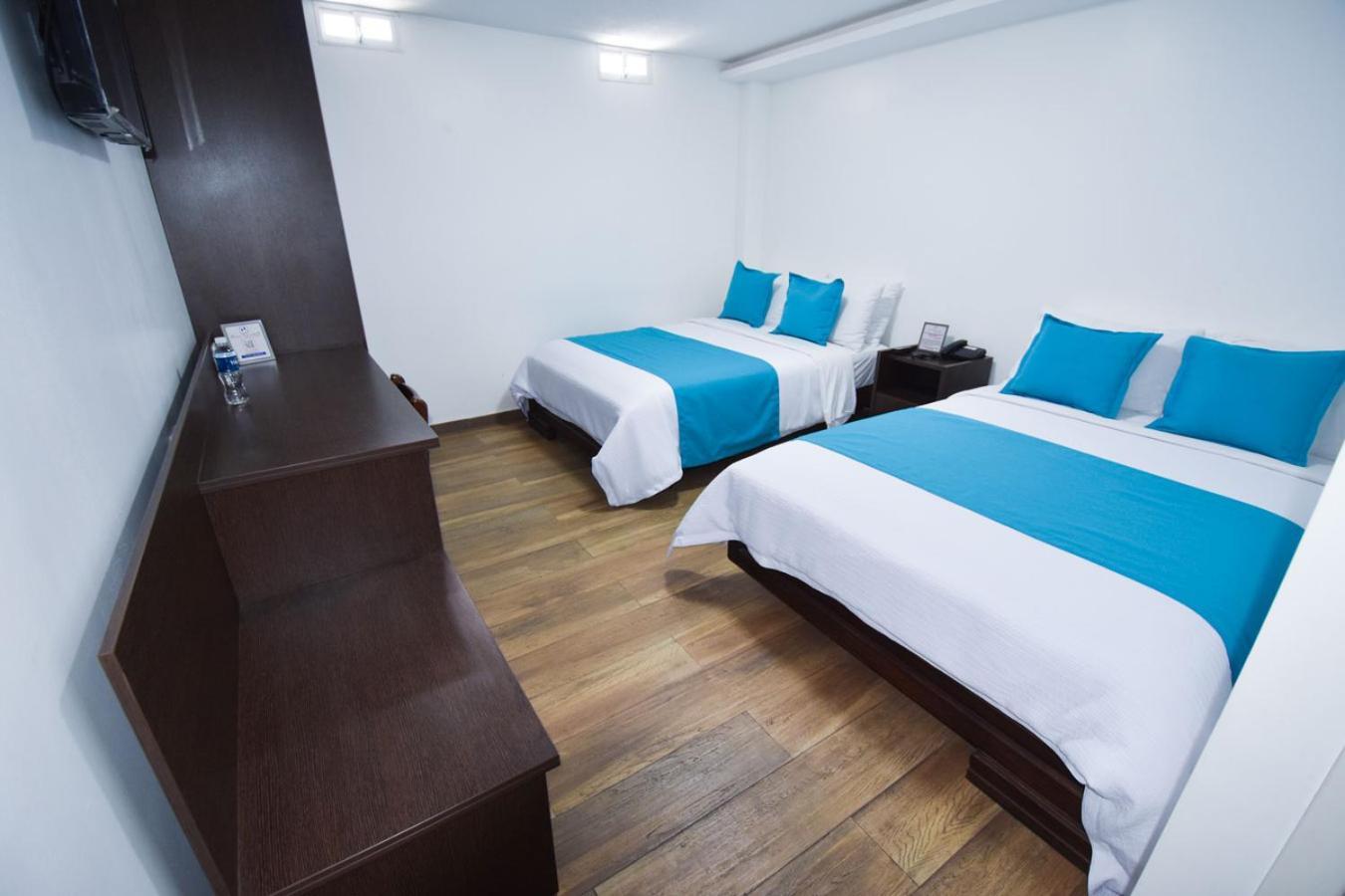 Hotel Plaza Victoria Ibarra Dış mekan fotoğraf