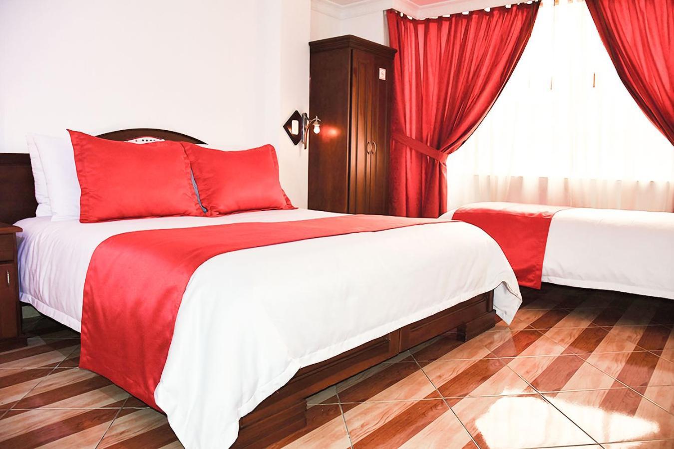 Hotel Plaza Victoria Ibarra Dış mekan fotoğraf